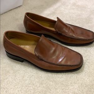 Cole haan loafer